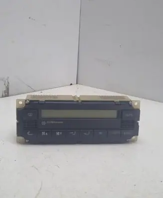 Volkswagen PASSAT B5 Climate control unit 5HB00761702