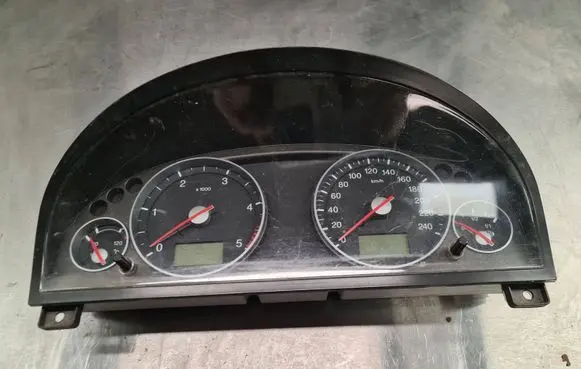 Ford Mondeo Mk III Speedometer (instrument cluster) 3S7T10849 356464