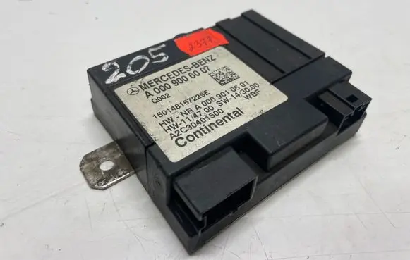 Mercedes-Benz C W205 Other control units/modules A0009006007 A0009010601