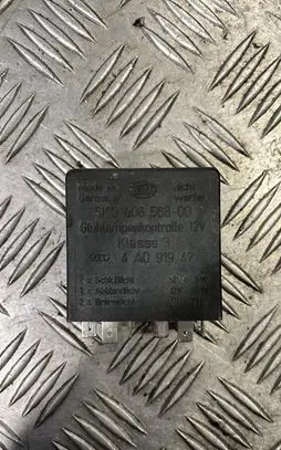 Audi A6 S6 C4 4A Other relay 4A0919471