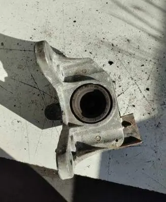 Nissan Primastar Gearbox mount 91167992
