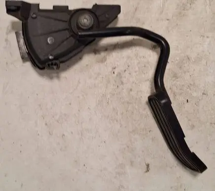 Volkswagen Sharan Accelerator throttle pedal 7M3721603D 13721603