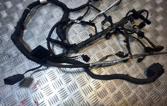 Volkswagen Jetta VI Engine installation wiring loom 03L971627S