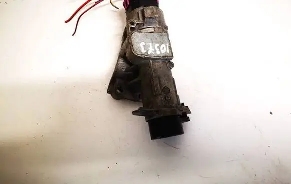 Volkswagen PASSAT B5 Ignition lock contact 4b0905851a