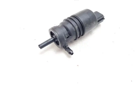 BMW X5 E70 Windscreen/windshield washer pump 6934160 67126934160