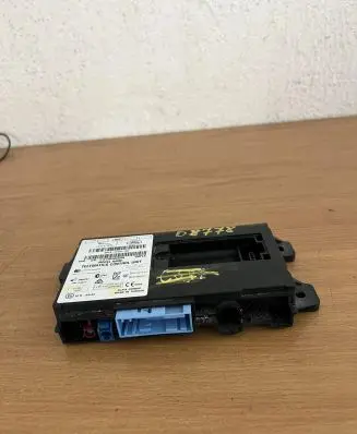 Jaguar XE Other devices DPLA70718NR D8778