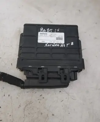 Volkswagen PASSAT B5 Gearbox control unit/module 01N927733CN