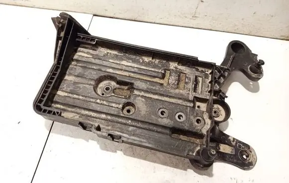 Skoda Superb B8 (3V) Battery box tray 5q0915321h 5q0915331j