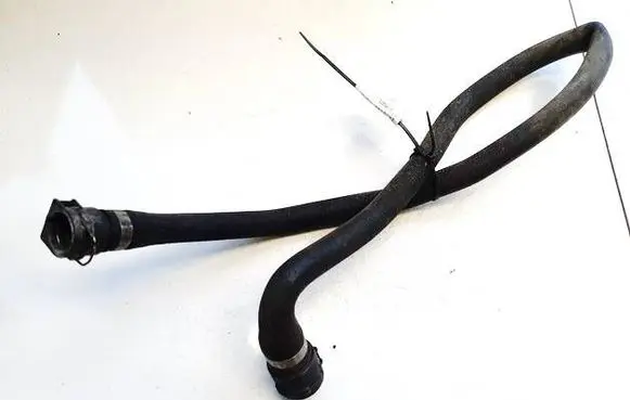 BMW 5 E60 E61 Engine coolant pipe/hose 