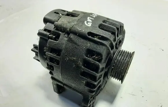 Audi A5 8T 8F Generator/alternator 059903016J