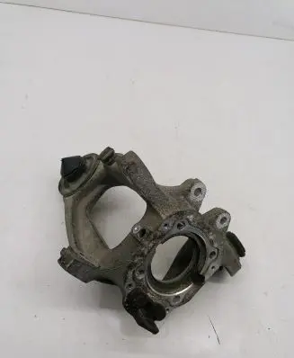 BMW X5 E70 Rear wheel hub spindle/knuckle 67709806