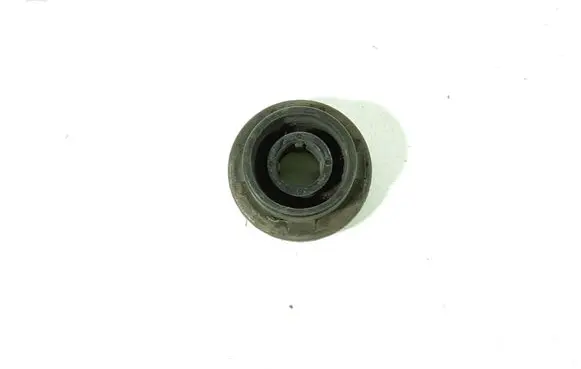 Radiator mount bracket