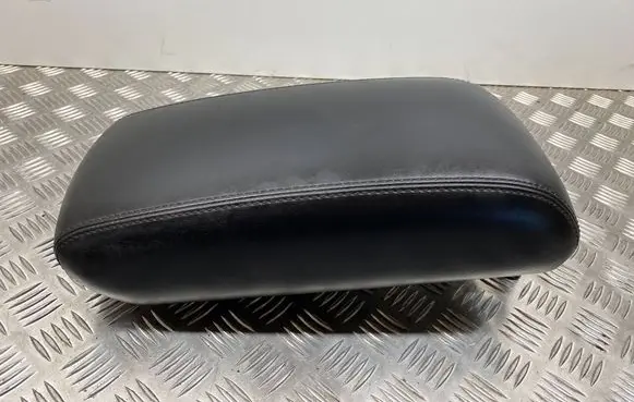 Dodge Durango III Armrest X85006102BL