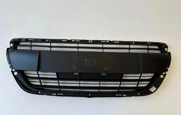 Peugeot 208 Front grill 9810920180