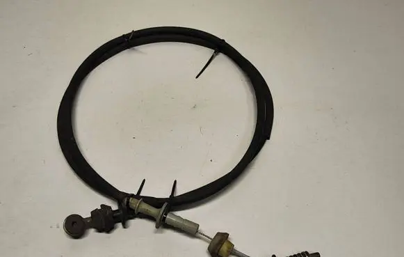 Ford Focus Throttle cable 9C799AD
