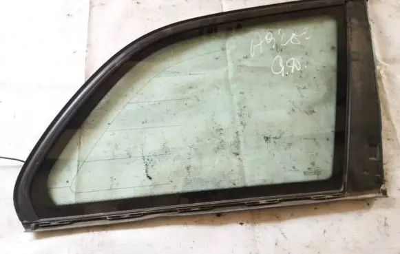 BMW 3 E46 Rear side window as2