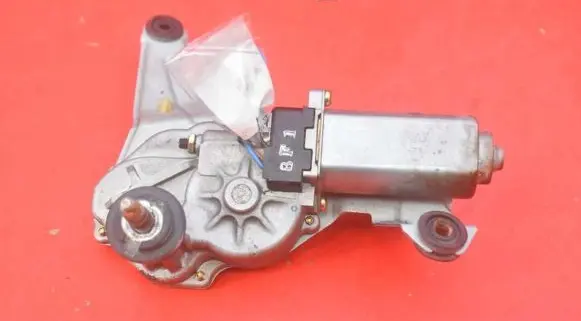 Hyundai Santa Fe Rear window wiper motor 98700-2B000