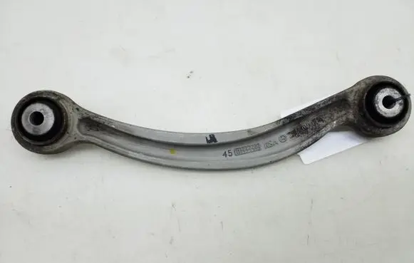 Mercedes-Benz E W212 Rear control arm A2043502206