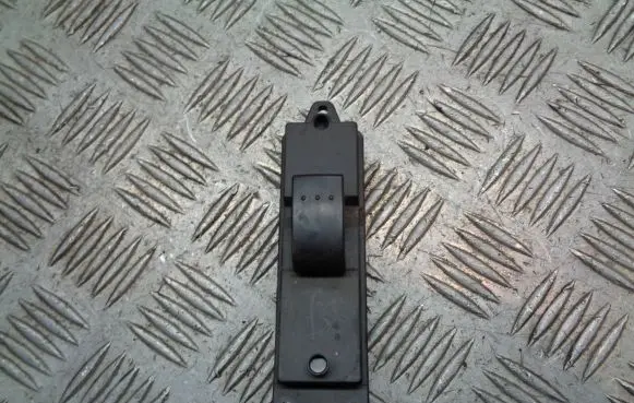 Mazda 3 I Quarter vent window switch 03123110BP4L