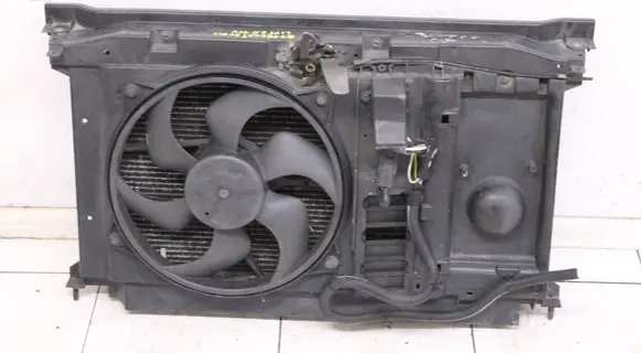 Peugeot 307 CC Radiator set 
