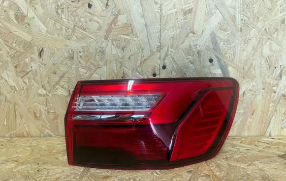 Audi A4 S4 B9 8W Rear/tail lights 8W9945070AA 81810201