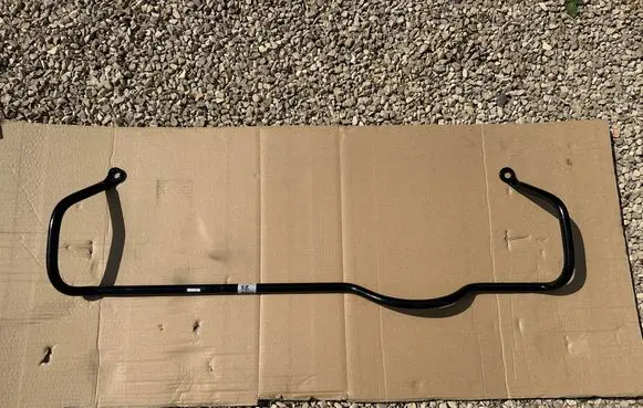 Nissan Patrol 160 Front anti-roll bar/sway bar 54611C8201