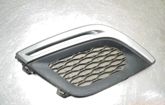Volvo XC60 Front fog light trim/grill 31290433 31290435 ECH0A