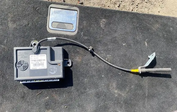 KIA Sportage Door central lock control unit/module 954113E780 10R008746 S61370013136C