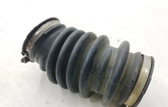 Volvo S60 Air intake hose/pipe BG919C623CA