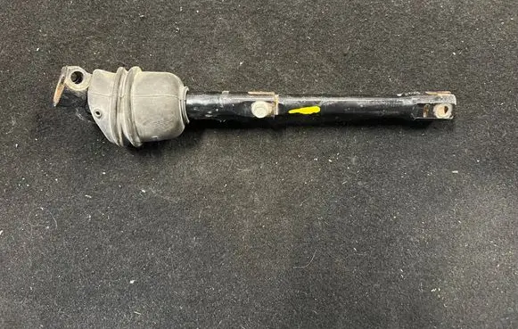 Chevrolet Camaro Steering column universal joint 23321279