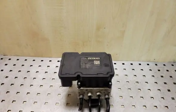 Volvo XC60 ABS Pump 30681619 10021201824 8G9N2C405AC