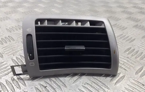 Peugeot 407 Dashboard side air vent grill/cover trim 9644589377