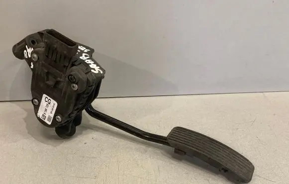 Renault Trafic II (X83) Accelerator throttle pedal 7700313060