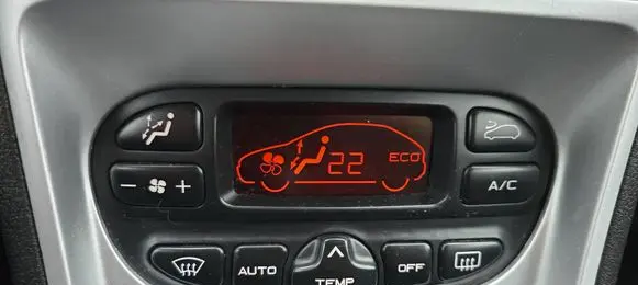 Peugeot 307 CC Climate control unit 96527144XT