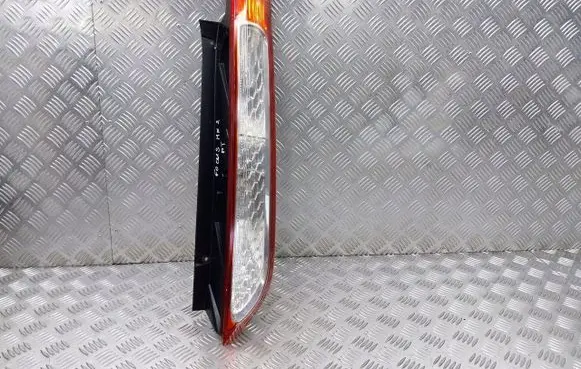 Ford Focus Rear/tail lights set 8M51-13404-A