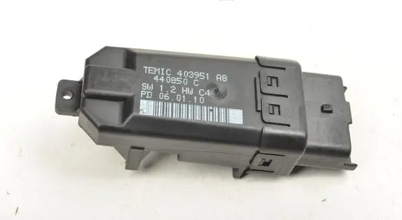 KIA Ceed Electric power window relay 403951