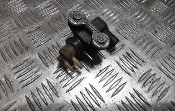 Audi A3 S3 8P Turbo solenoid valve 1K0906627A 70086800