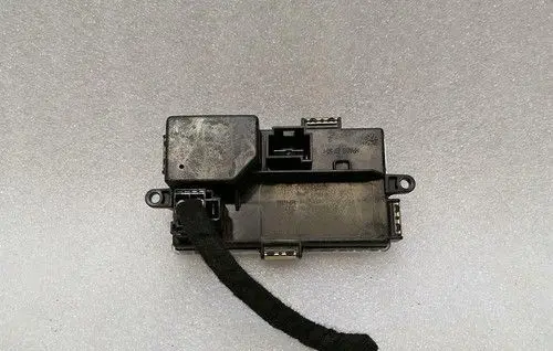 Porsche Panamera (970) Heater blower motor/fan resistor 97062442303