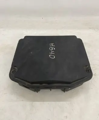 Maserati GranTurismo Fuse box cover 