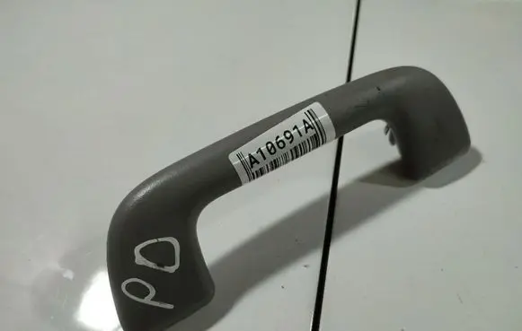 Toyota Yaris Front interior roof grab handle 6746838010 674683-8010