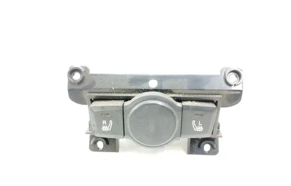 Chevrolet Captiva Seat heating switch