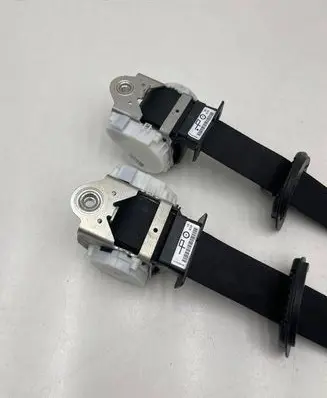 BMW 1 F20 F21 Front seatbelt 34078319 34078230 190418064