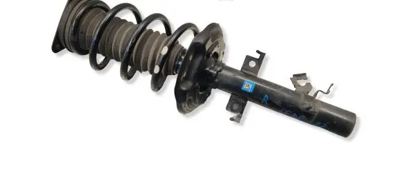 Nissan X-Trail T32 Front shock absorber with coil spring 543024CB1E 8C16