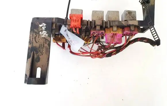 Skoda Superb B5 (3U) Fuse box set 8d1937545