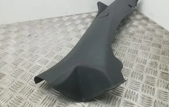 Seat Leon (1P) Rear seat side top trim 1P0867766G