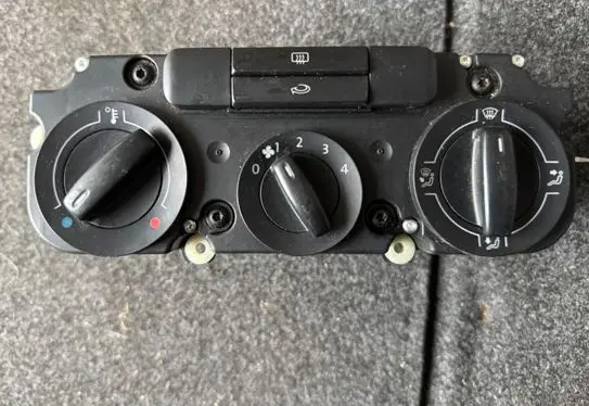 Volkswagen Golf V Climate control unit 1k0820047df