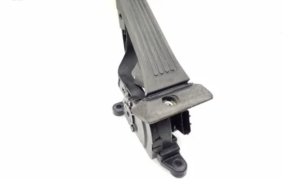 Hyundai ix35 Accelerator throttle pedal DH327272S000