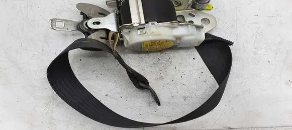 Lexus IS 220D-250-350 Front seatbelt E40435025