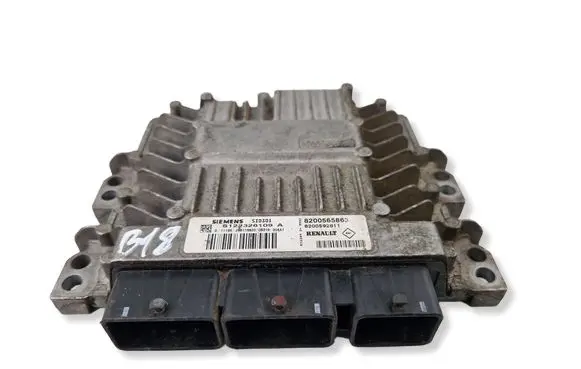 Renault Clio III Engine control unit/module 8200565863 8200592611 S122326109A