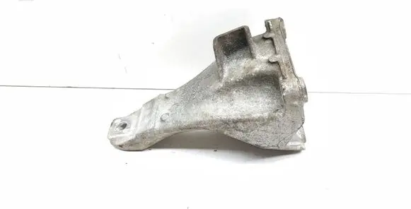 BMW X1 E84 Engine mounting bracket 6777064 22116777064